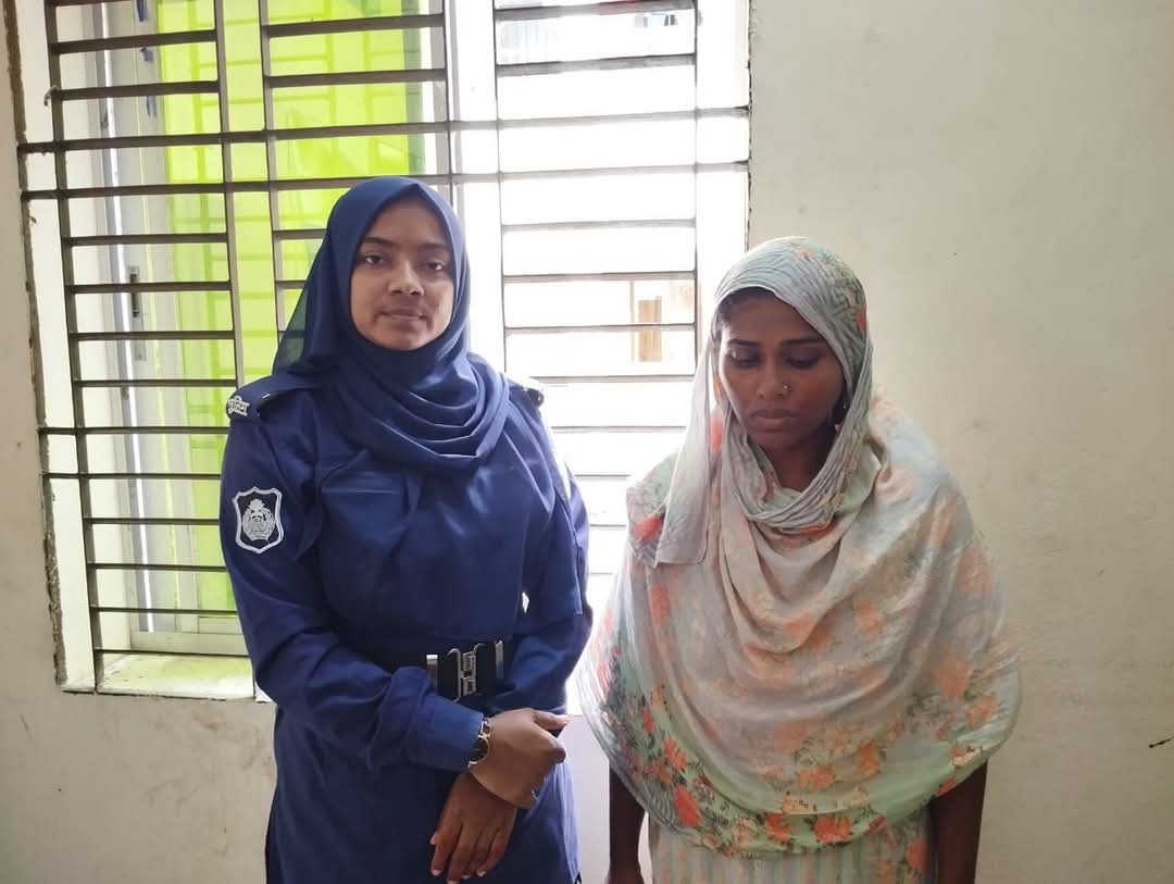 নলছিটিতে ইয়াবা ও গাঁজাসহ নারী মাদক ব্যবসায়ী আটক